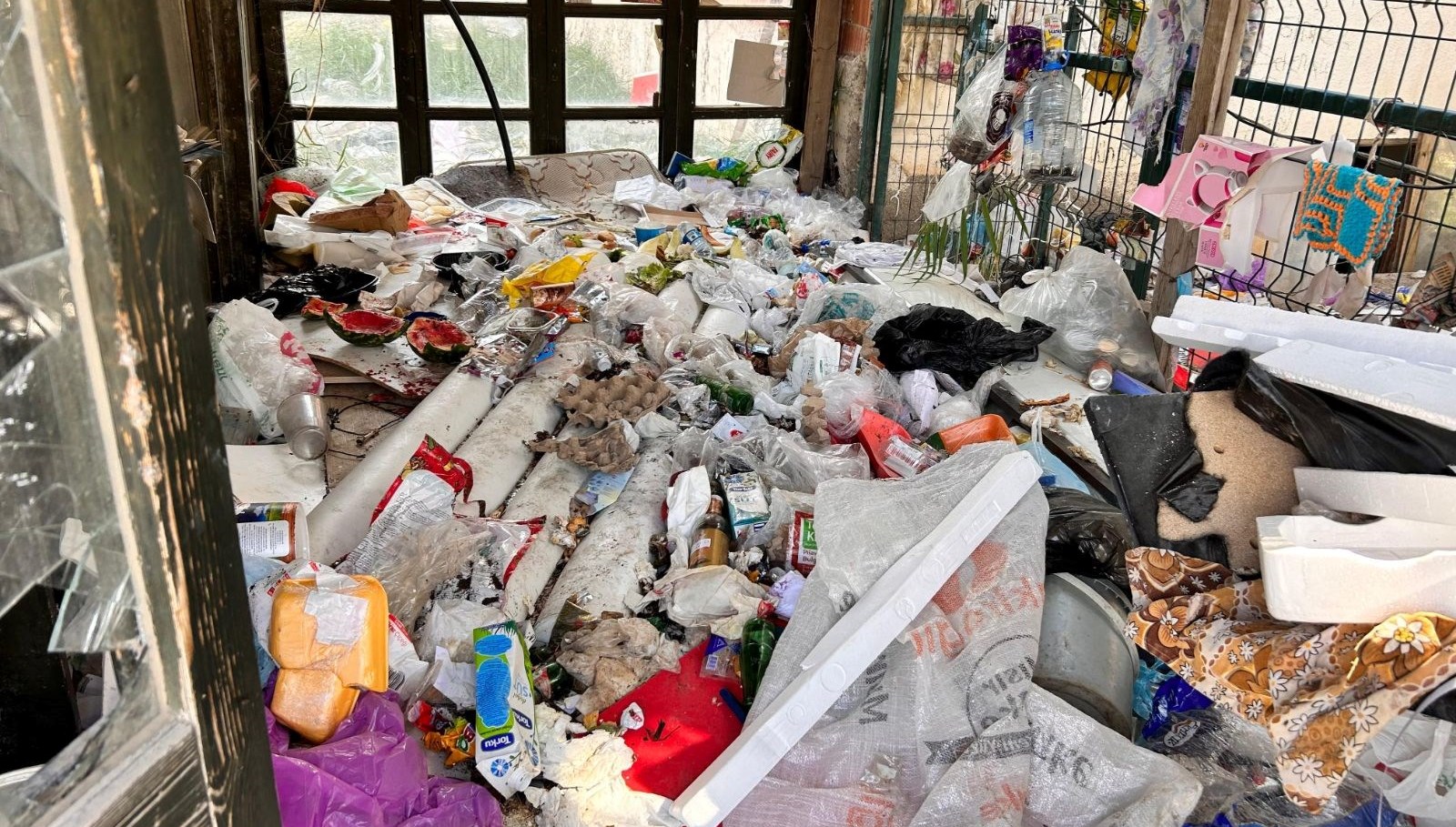 ankarada komsularin cop ev isyani kCP4uXK1