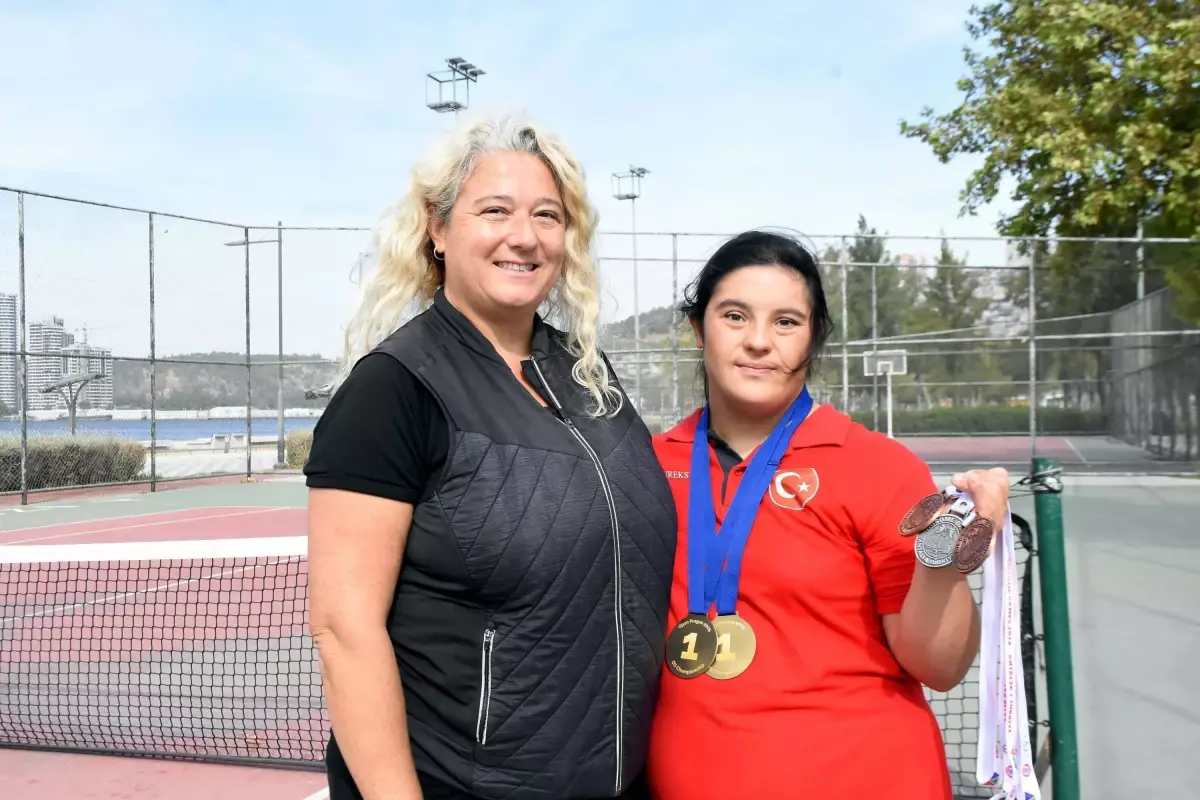 kadriye berfin asik avrupa sampiyonu eeFUTK3d