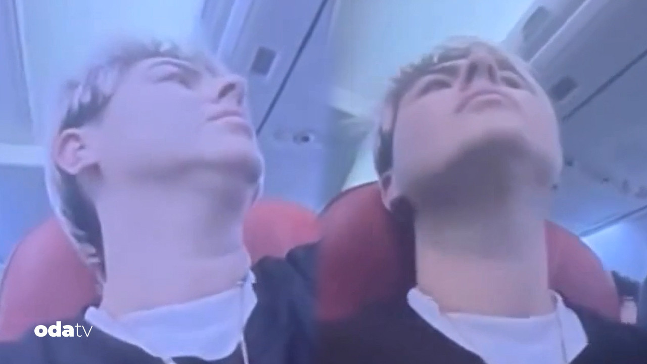 havada panik anlari yolcular dehsete dustu carpmaya hazir olun cUiL88Rr.jpg