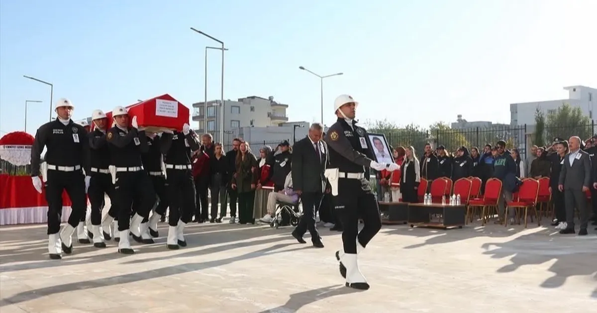 polis memuru askar icin adiyamanda huzunlu toren RVm6kBdF.webp