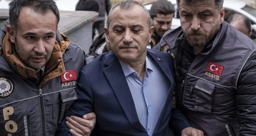 doku-ailesinden-eski-tunceli-valisi-sonel-hakkinda-yeni-suc-duyurusu-nzIVrMCC