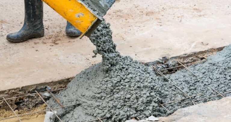 beton-ve-tugla-donemi-bitti-evini-boyle-insa-etti-yZuq5gzV