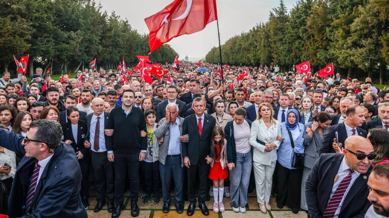 chp-ankaradan-19-mayista-genclik-yuruyusu-Tbs7em4A