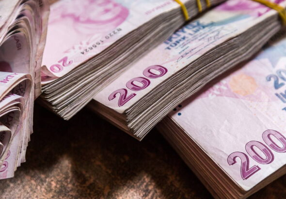 mevduat-faizlerinde-buyuk-hareketlilik-1-milyon-tlye-en-yuksek-faizi-veren-banka-hangisi-SfmvMuEM