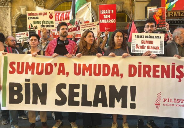 tunelde-sumud-saldirisini-protesto-eylemi-kurecik-ve-incirlik-kapatilmali-4xcA1HwV