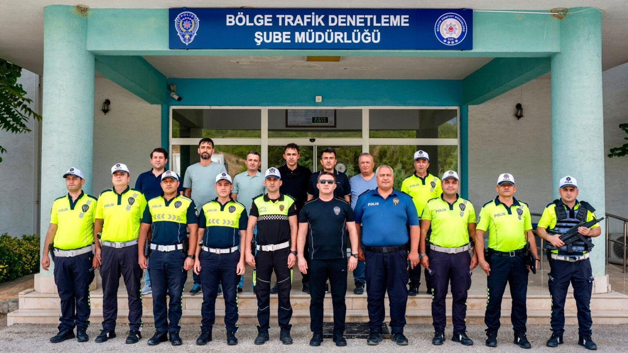 Il emniyet muduru caglardan bolge trafik denetleme sube mudurlugune ziyaret t6RyJuWJ