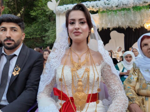 Sirnakta 2 gun 2 gece suren dugunde 6 milyon lira taki takildi snanEu3X