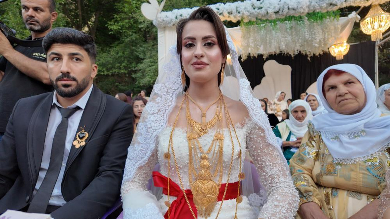 Sirnakta 2 gun 2 gece suren dugunde 6 milyon lira taki takildi snanEu3X