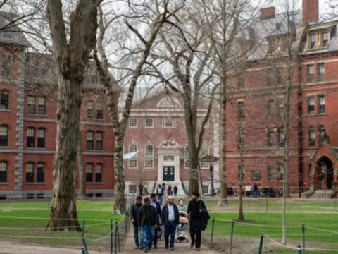Trump yonetiminden harvarda yeni sorusturma yabanci burslari mercek altinda R6MLYEtc